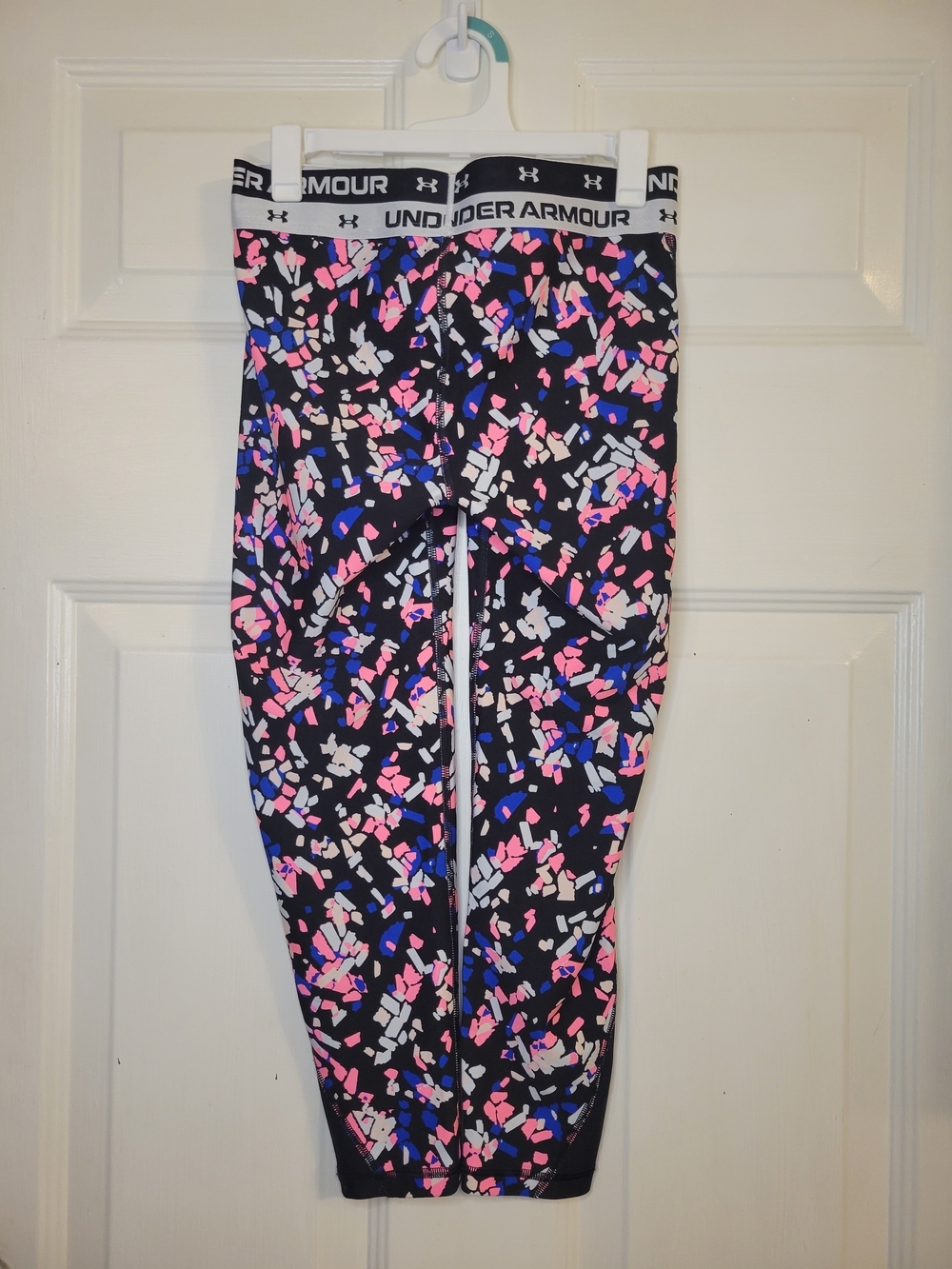 Under Armour Girl's Printed Athletic Leggings - Black with Pink & Blue Pattern - Picture 6 of 7
